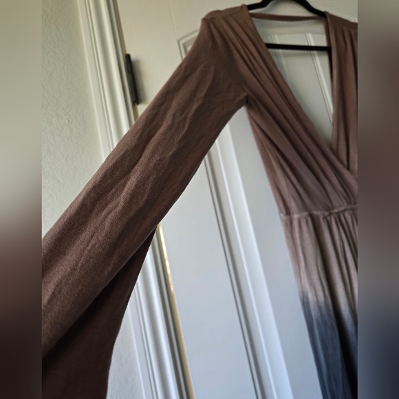 Anthropologie Fraiche by J Ombre Maxi Dress L Tan Black Plunge Boho Long Sleeve - Picture 4 of 14